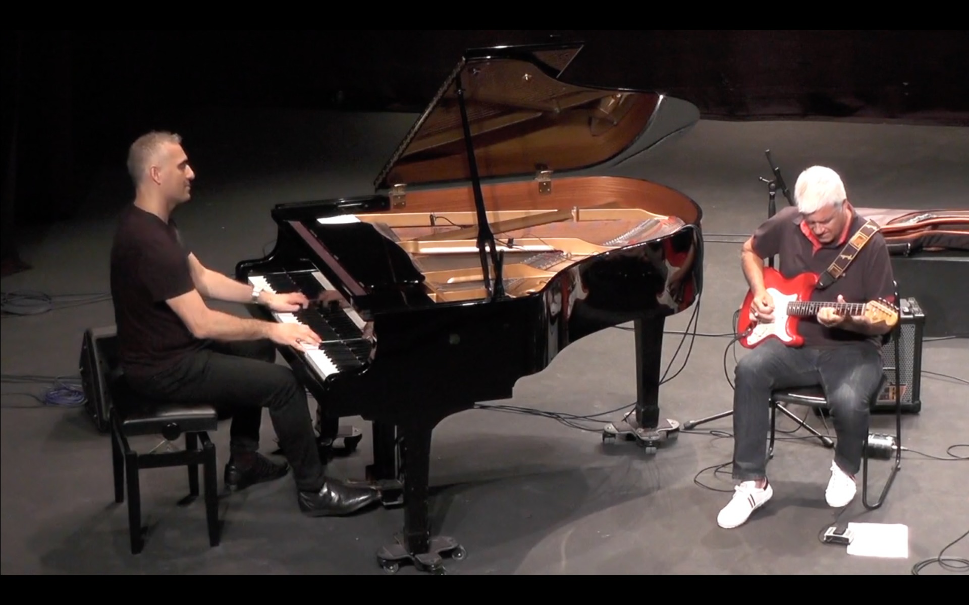 SLIDEPIANO, Veu, piano i guitarra, Rhythm & Blues and Rock'n'Roll