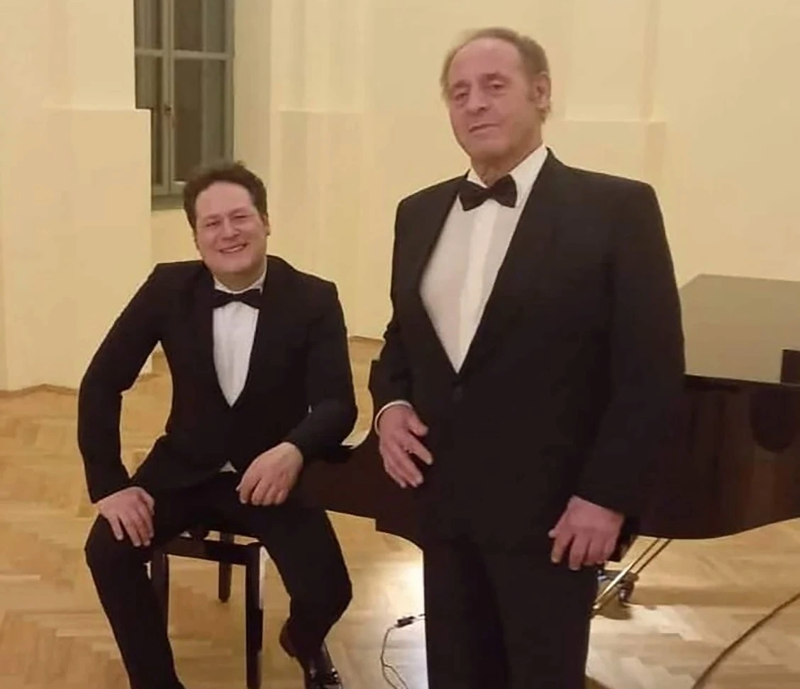 DUO SARNELLI SCIBILIA, Bariton i piano, Itàlia Encantada